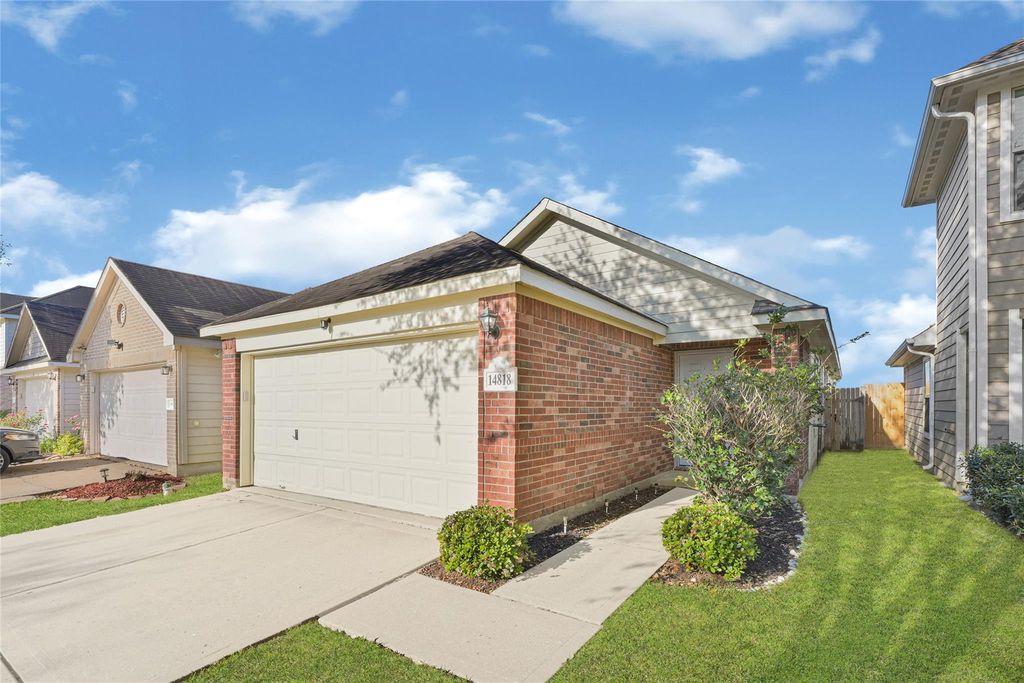 14818 Aberdeen Meadow Lane, Houston, TX 77053