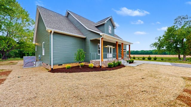 5045 Hyde Rd, Springfield, TN 37172