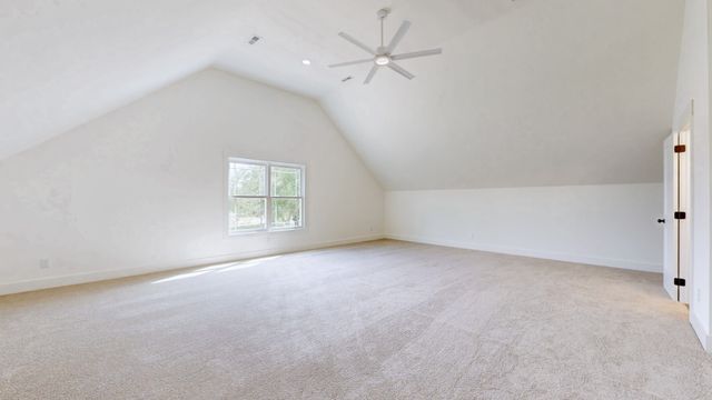 5045 Hyde Rd, Springfield, TN 37172