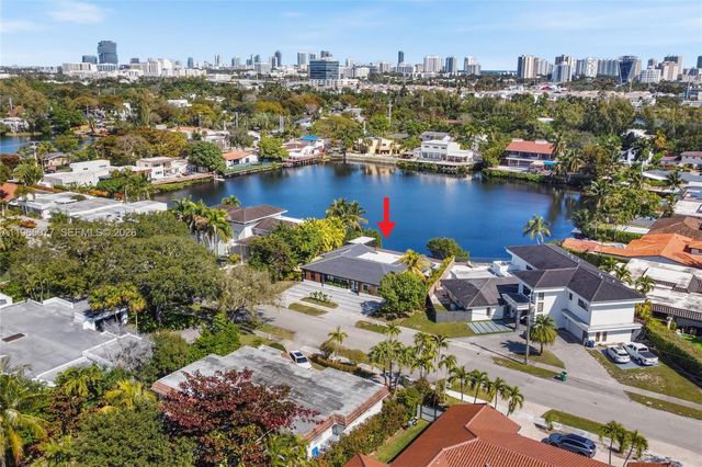 19721 NE 23rd Ave, Miami, FL 33180