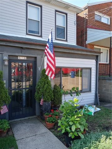 616 Loretta 1, Greenfield, PA 15217