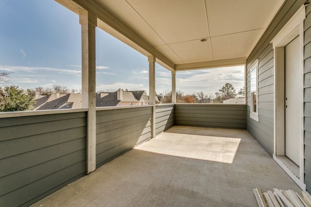 560 E S Coppell Road E, Coppell, TX 75019