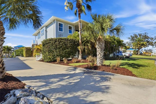 13875 HATCHER AVENUE, Hudson, FL 34667