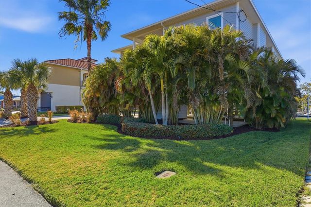 13875 HATCHER AVENUE, Hudson, FL 34667