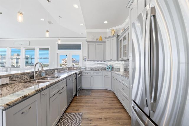 13875 HATCHER AVENUE, Hudson, FL 34667