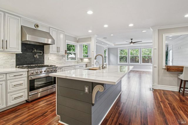 485 Avalon Cir, Vallejo, CA 94589