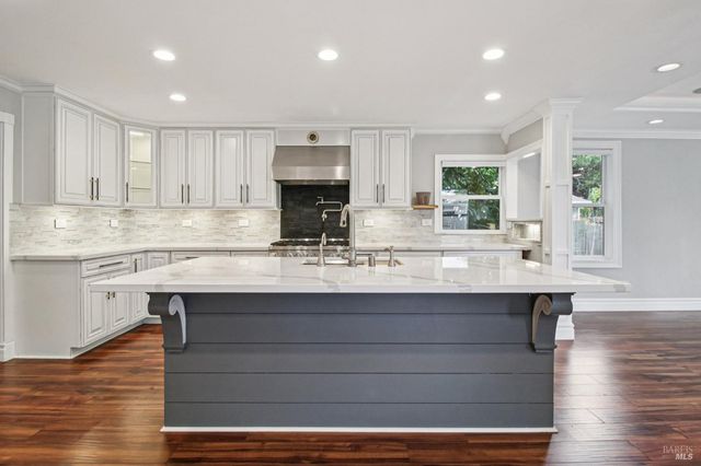 485 Avalon Cir, Vallejo, CA 94589