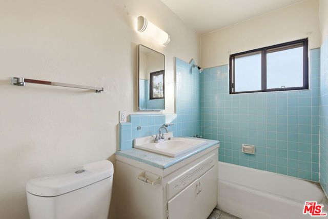 11102 Crenshaw Boulevard, Inglewood, CA 90303