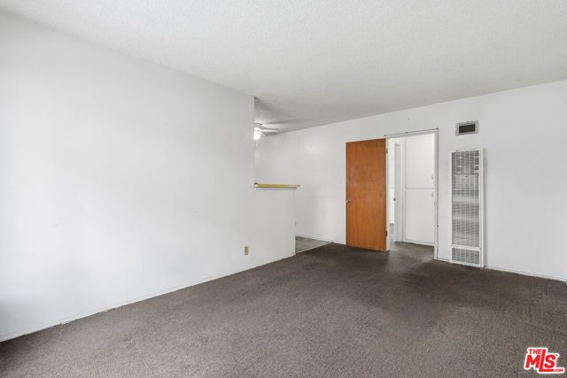 11102 Crenshaw Boulevard, Inglewood, CA 90303