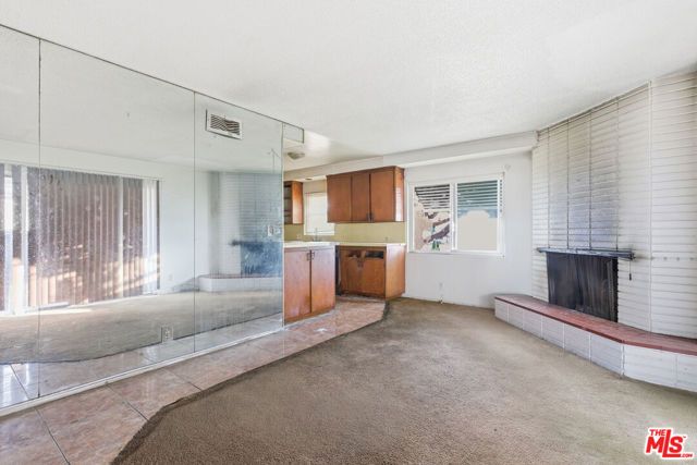 11102 Crenshaw Boulevard, Inglewood, CA 90303