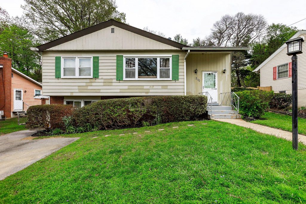 210 HARDY PL, Rockville, MD 20852