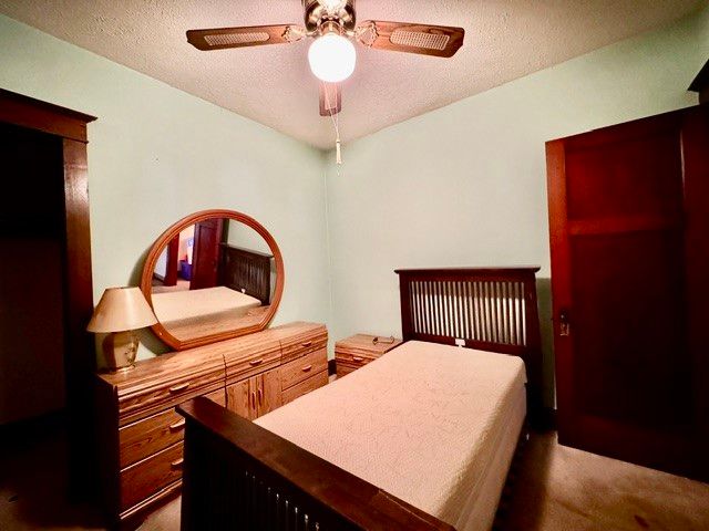 1310 W Hillcrest Avenue, Dayton, OH 45406