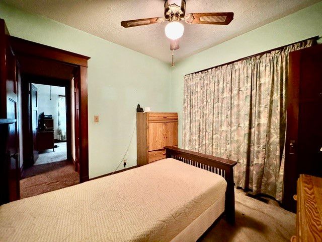 1310 W Hillcrest Avenue, Dayton, OH 45406
