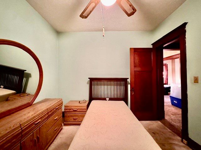 1310 W Hillcrest Avenue, Dayton, OH 45406