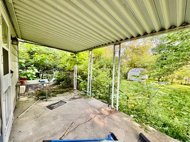 1310 W Hillcrest Avenue, Dayton, OH 45406