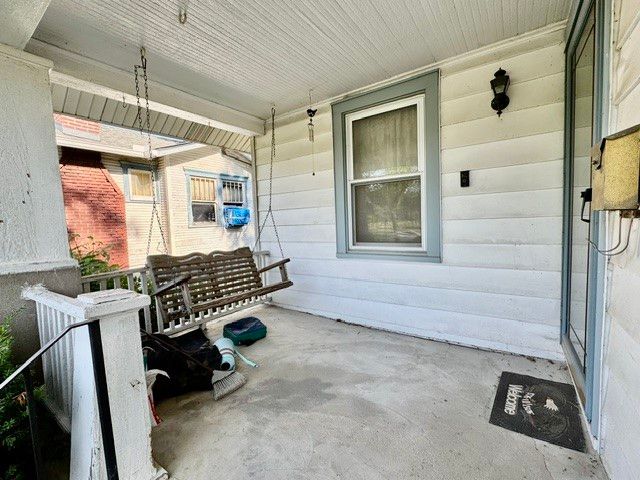 1310 W Hillcrest Avenue, Dayton, OH 45406