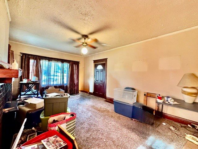 1310 W Hillcrest Avenue, Dayton, OH 45406
