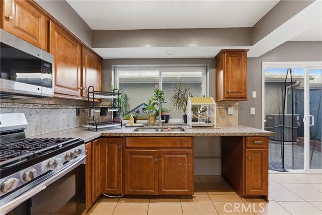 8901 Serapis 24, Downey, CA 90240