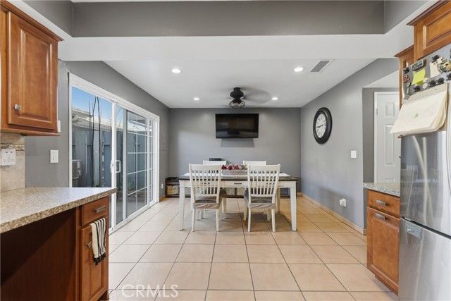 8901 Serapis 24, Downey, CA 90240