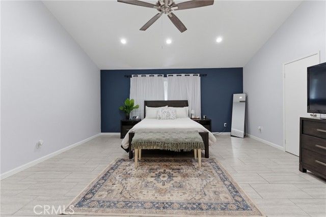 8901 Serapis 24, Downey, CA 90240