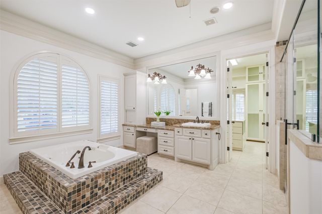 28053 Cross Way Oaks, Magnolia, TX 77355