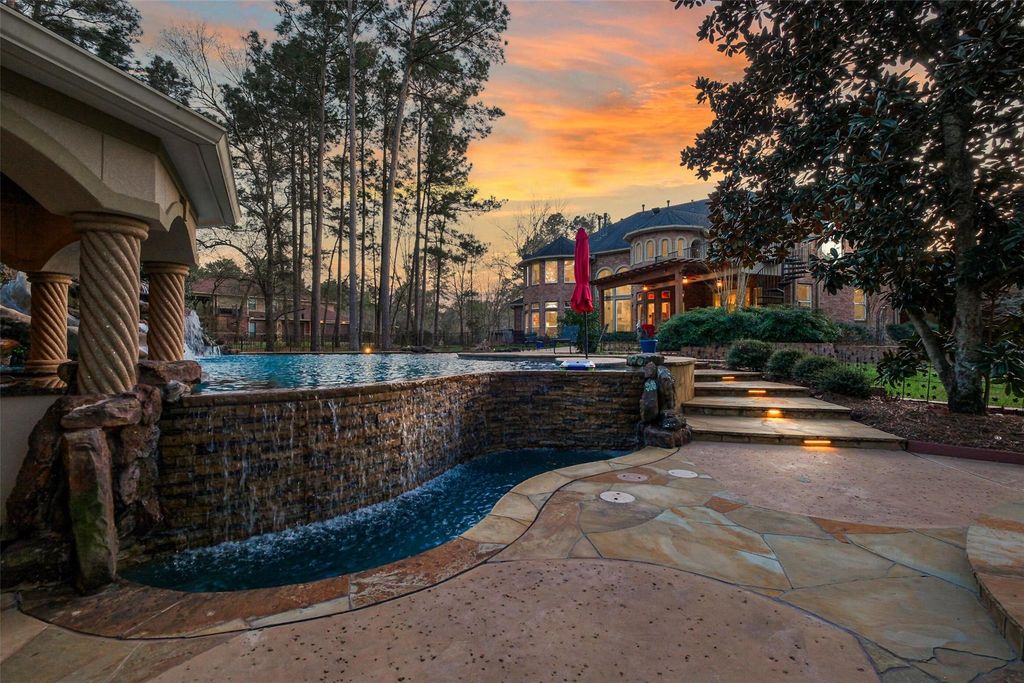 28053 Cross Way Oaks, Magnolia, TX 77355