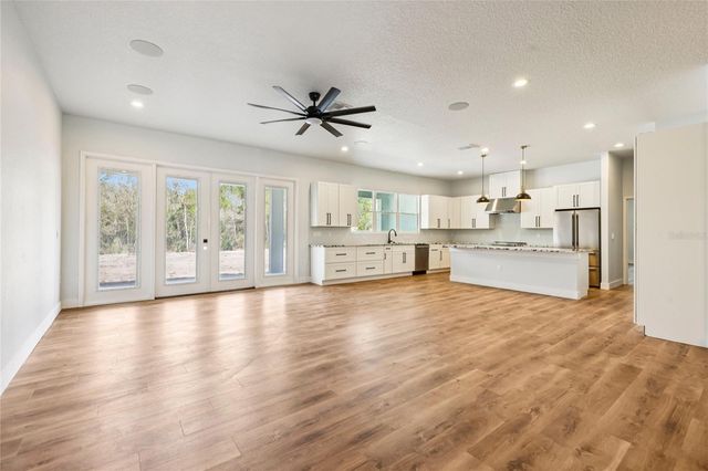 1623 MAGNOLIA AVENUE, Deland, FL 32724