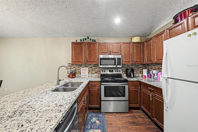 1817 COYOTE PLACE, Brandon, FL 33511