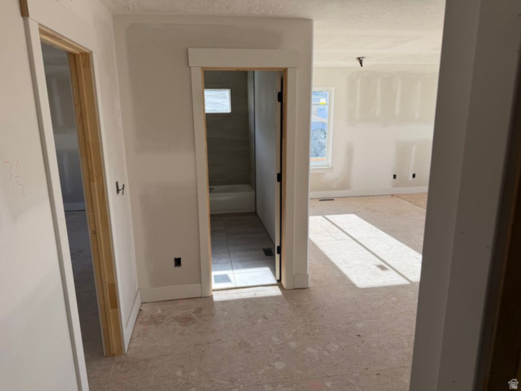 Image 11 of property listing at 3042 N MOUNTAIN RD #217, North Ogden, UT 84414