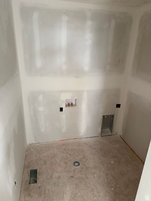 Image 14 of property listing at 3042 N MOUNTAIN RD #217, North Ogden, UT 84414