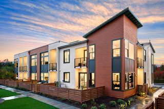 11210 Cottonwood Place 35-08 Plan 4, Saratoga, CA 95070