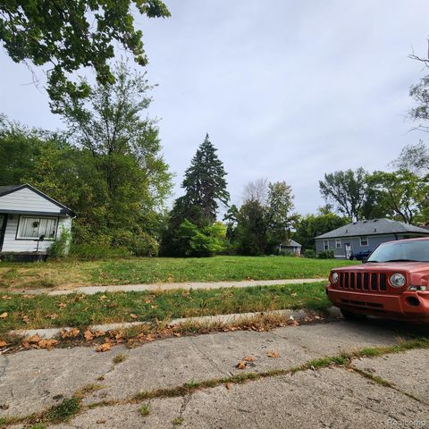 10086 ROSEMONT Avenue, Detroit, MI 48228