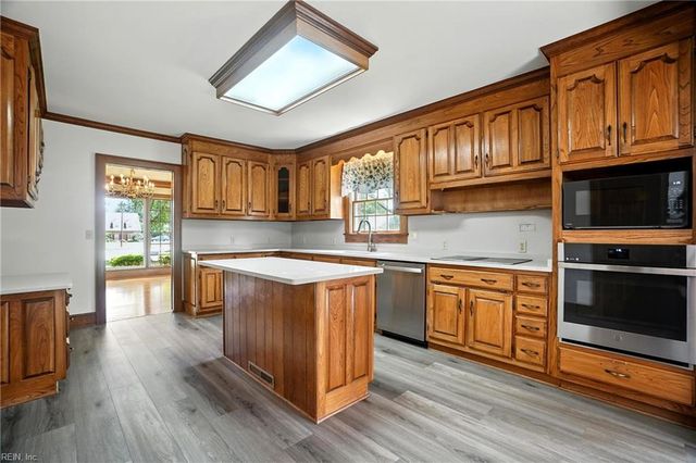 118 Brittany LN, Suffolk, VA 23435