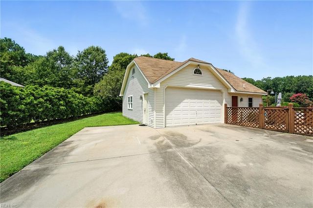 118 Brittany LN, Suffolk, VA 23435