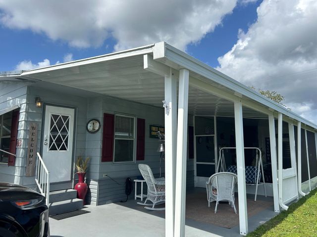 63 Ipanema Way, Fort Pierce, FL 34951