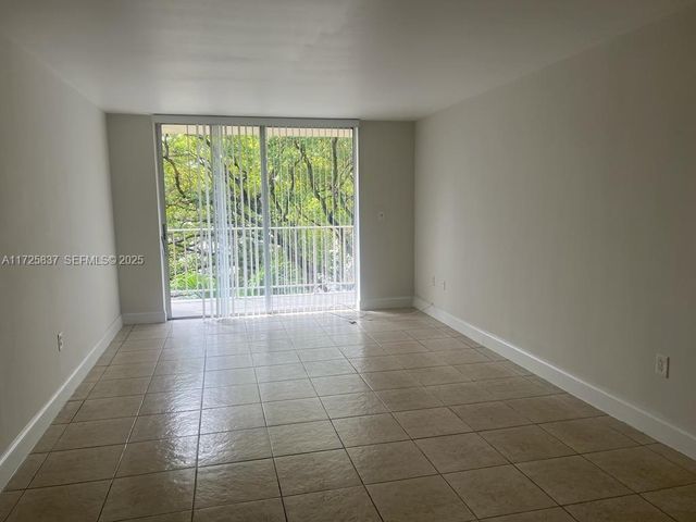 1805 Sans Souci Boulevard 429, North Miami, FL 33181
