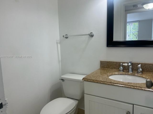 1805 Sans Souci Boulevard 429, North Miami, FL 33181