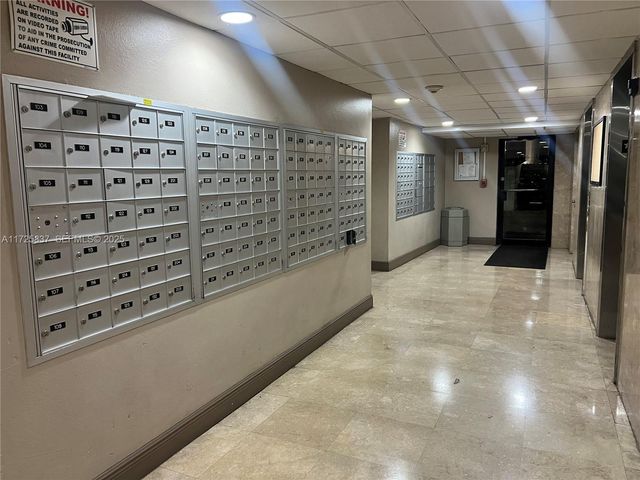 1805 Sans Souci Boulevard 429, North Miami, FL 33181