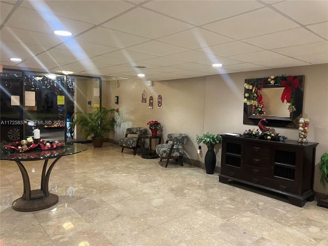 1805 Sans Souci Boulevard 429, North Miami, FL 33181