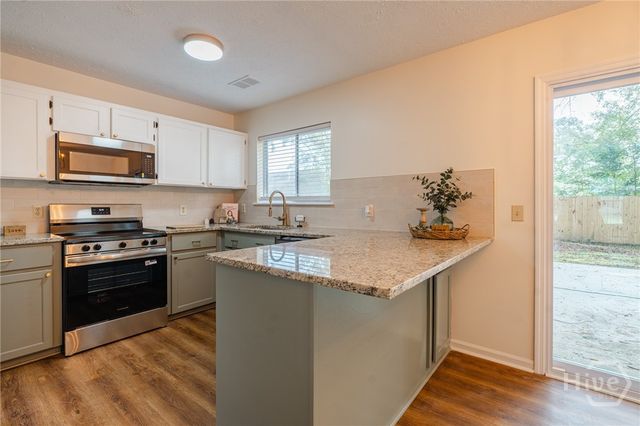 28 Jack Snipe Court W, Richmond Hill, GA 31324