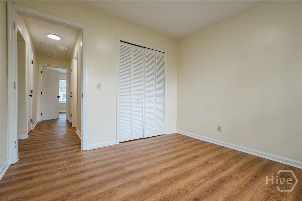 Image 31 of property listing at 28 Jack Snipe Court W, Richmond Hill, GA 31324