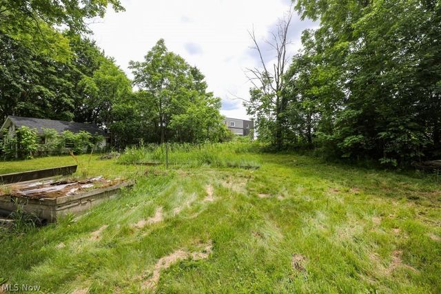 1562 State Route 303, Streetsboro, OH 44241