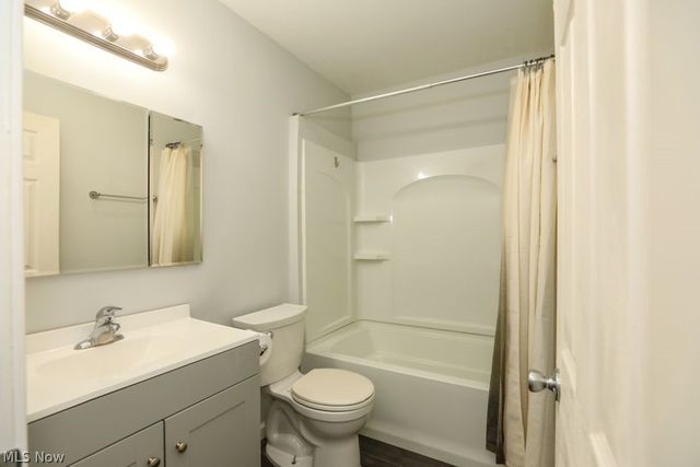 1562 State Route 303, Streetsboro, OH 44241