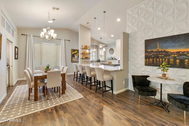 1509 E PEACH TREE Drive, Chandler, AZ 85249