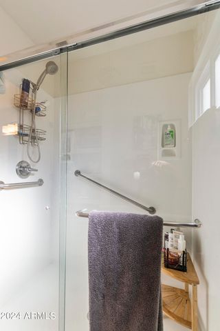 1509 E PEACH TREE Drive, Chandler, AZ 85249