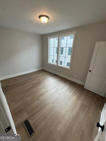 991 Bibbs Circle NW 23, Atlanta, GA 30318