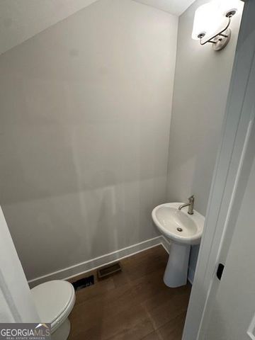 991 Bibbs Circle NW 23, Atlanta, GA 30318