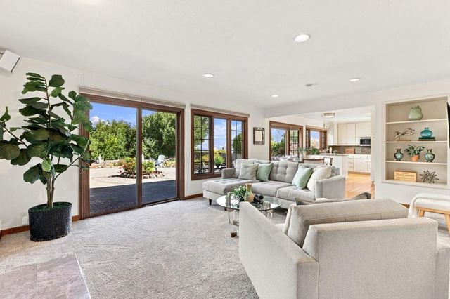 938 Springfield Drive, Millbrae, CA 94030