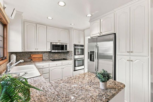 938 Springfield Drive, Millbrae, CA 94030