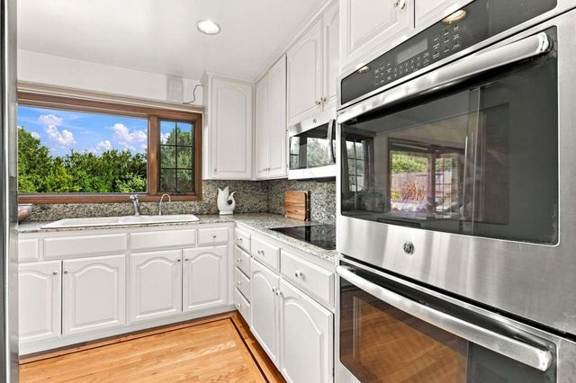 938 Springfield Drive, Millbrae, CA 94030